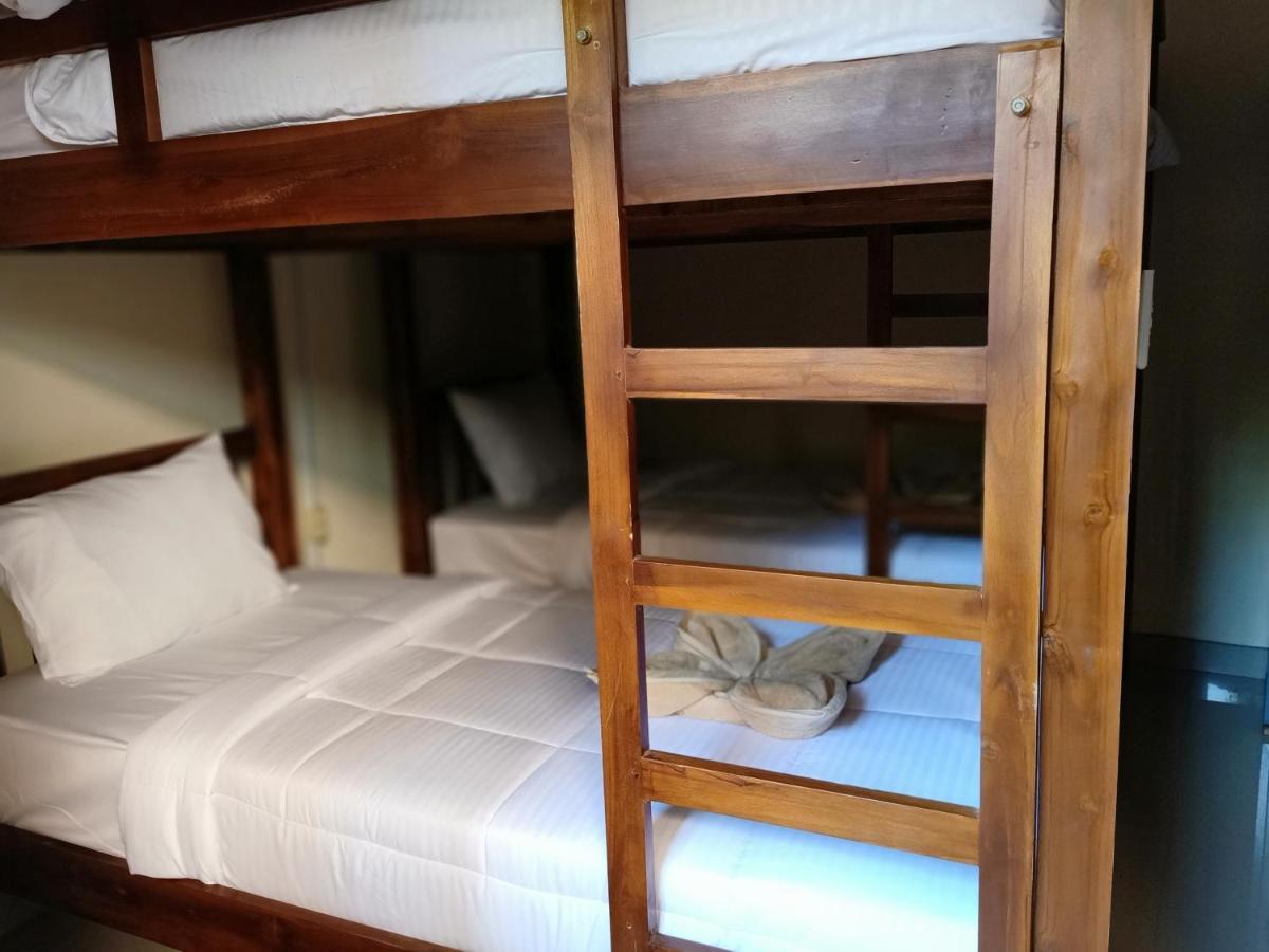 Happy Penida Hostel 2 Toyapakeh Экстерьер фото