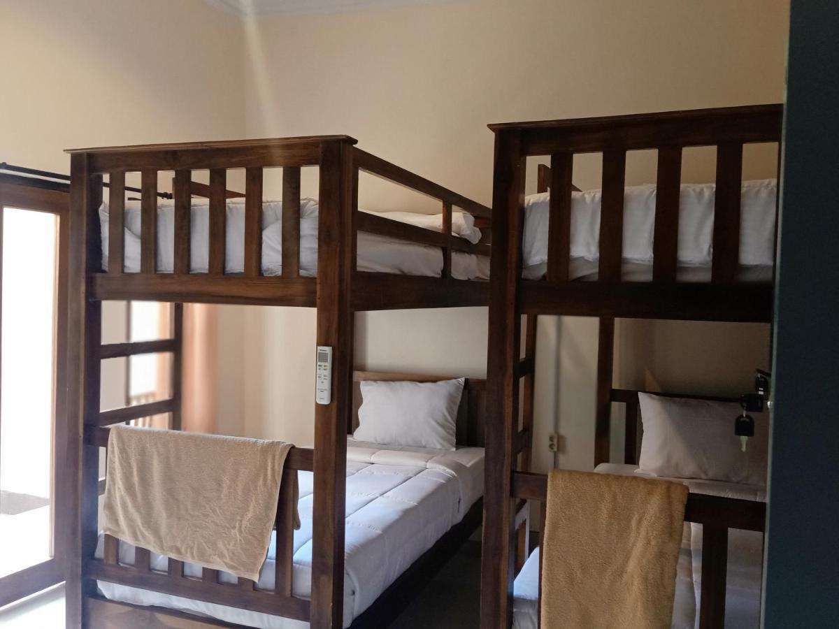Happy Penida Hostel 2 Toyapakeh Экстерьер фото